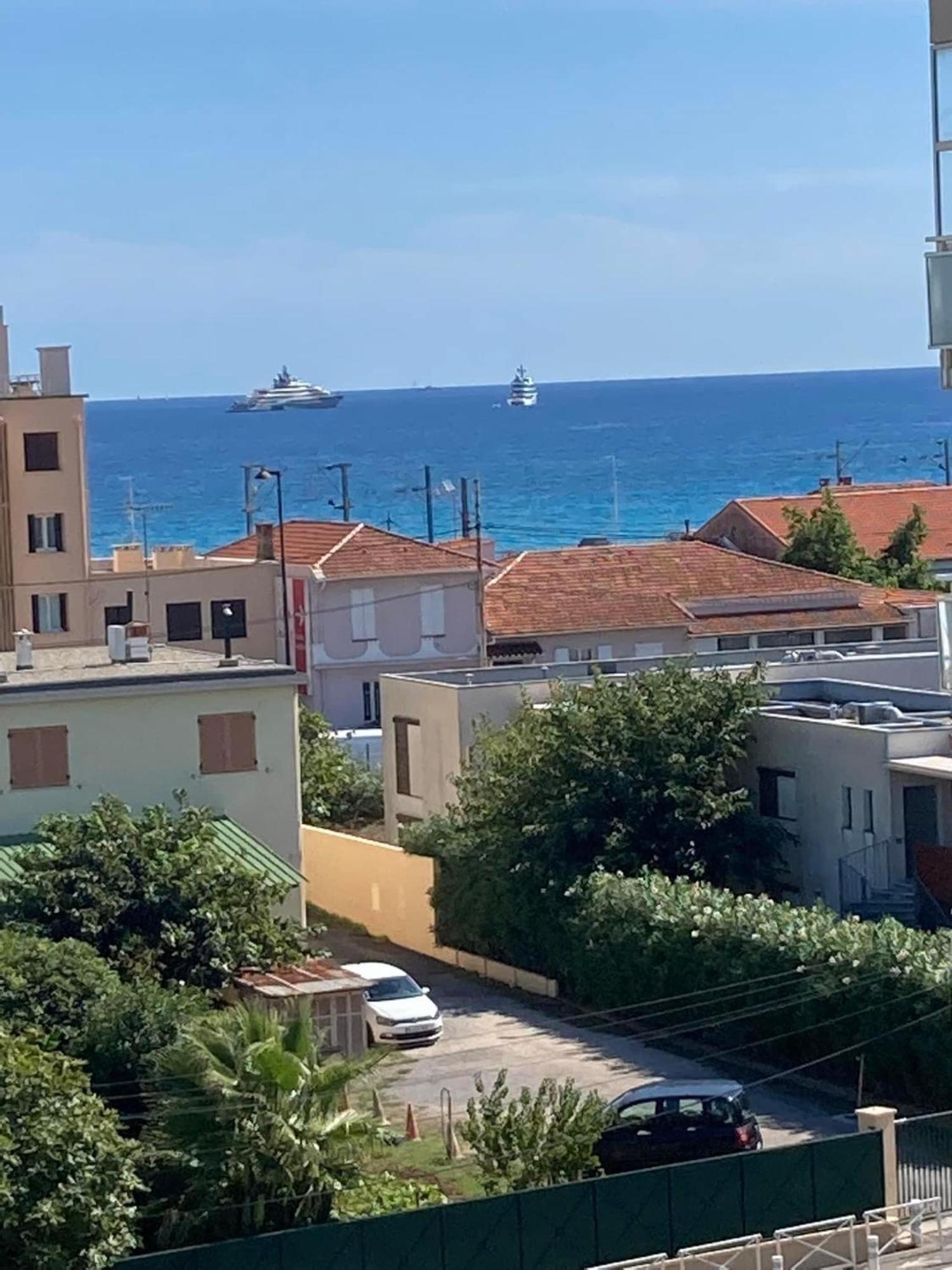 Appartement Vue Mer Acces Plage Antibes Exteriör bild