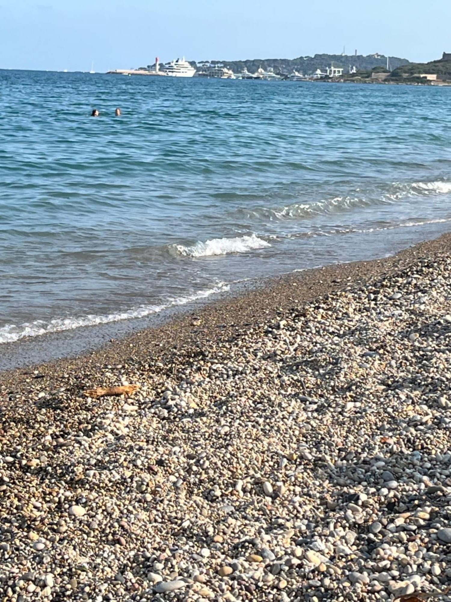 Appartement Vue Mer Acces Plage Antibes Exteriör bild
